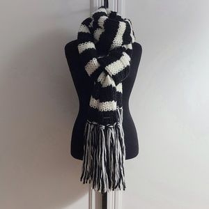 Michael Kors Rugby Fisherman Knit Fringe Scarf